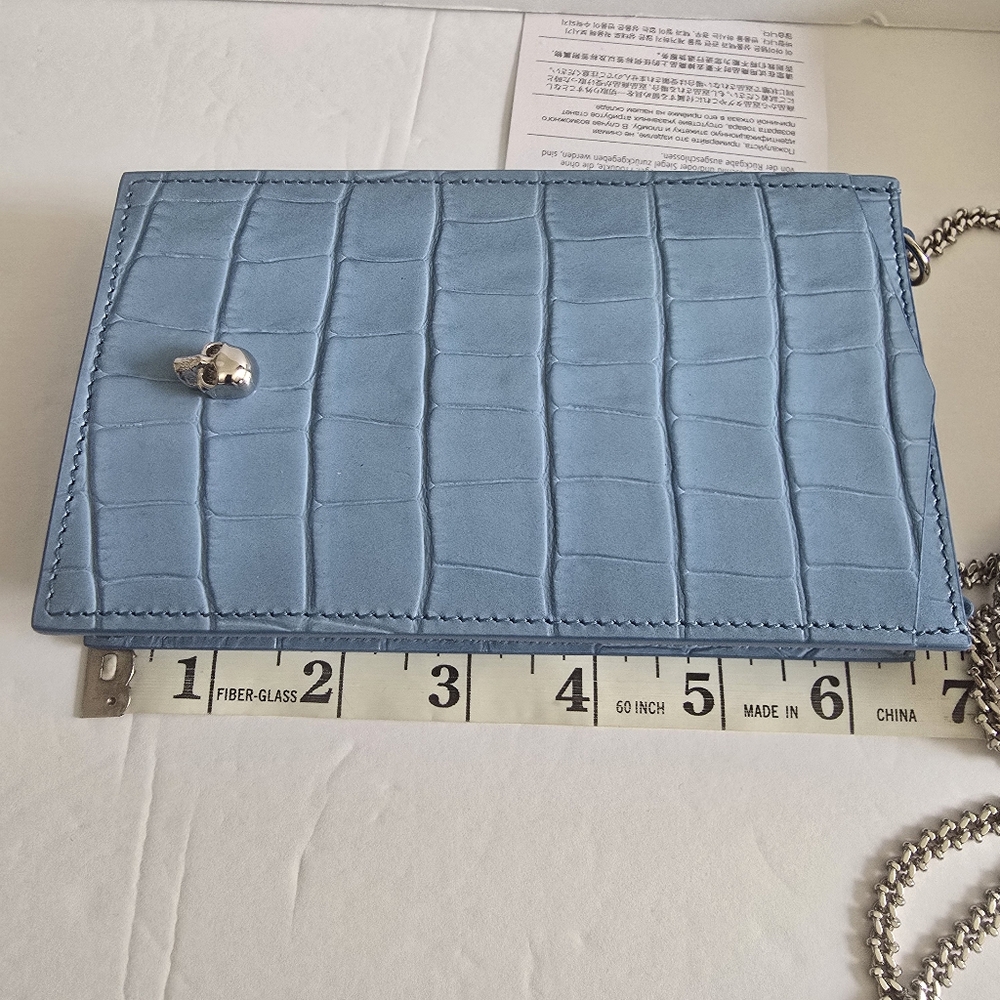 Alexander McQueen Skull Croc-Embossed Leather Phone-Case-On-Chain Blue - Picture 5 of 7